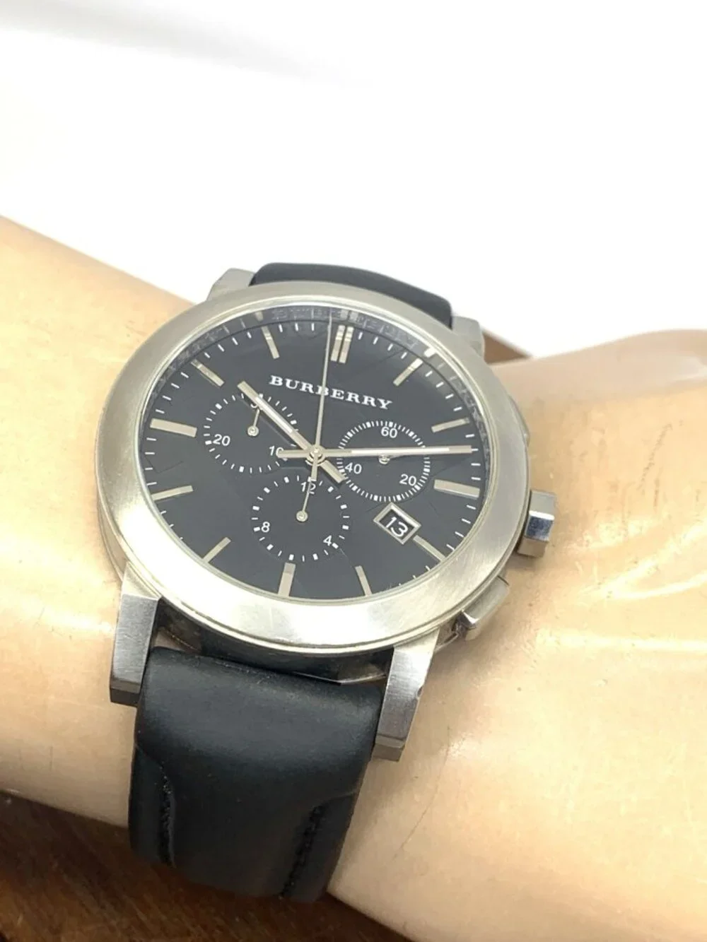 Burberry Men's Watch BU9356 Swiss Quartz Chronograph Black Dial Black Strap 42mm